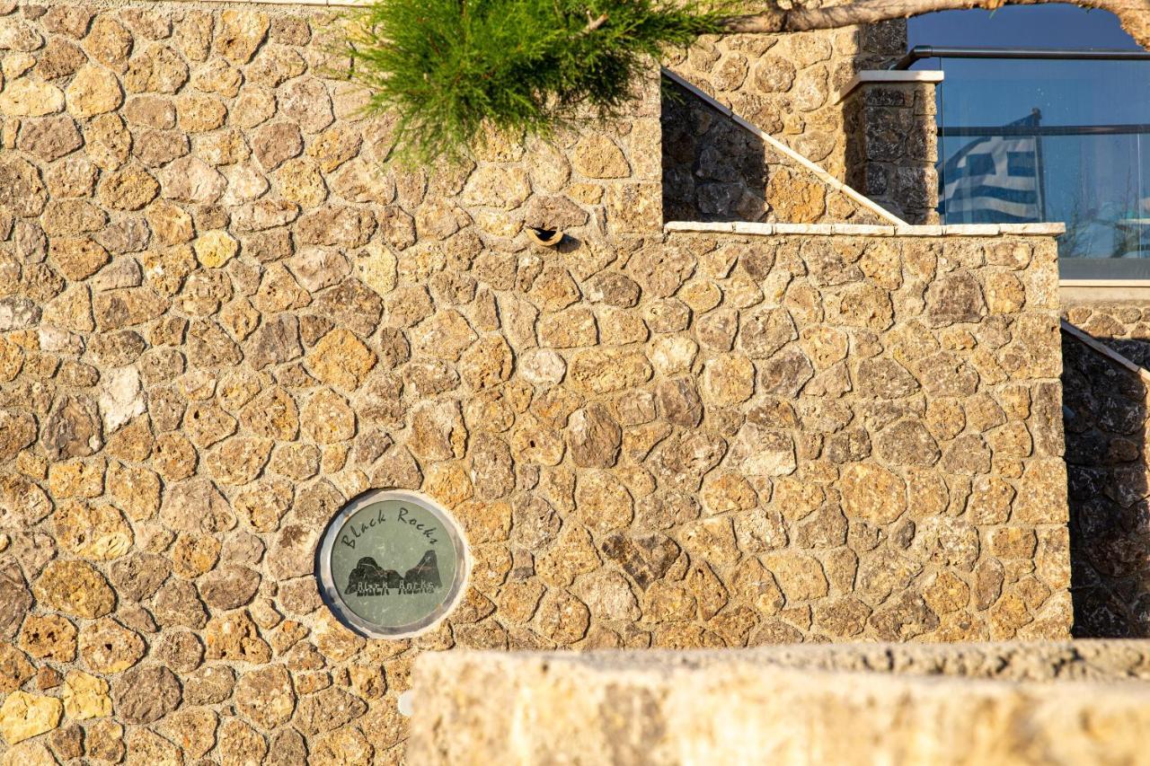 Black Rocks Family, Luxury Seafront Beach Maisonette Άγιος Γόρδιος Εξωτερικό φωτογραφία