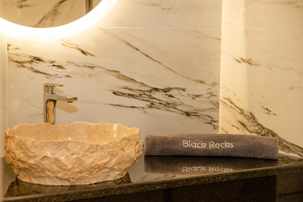 Black Rocks Family, Luxury Seafront Beach Maisonette Άγιος Γόρδιος Εξωτερικό φωτογραφία