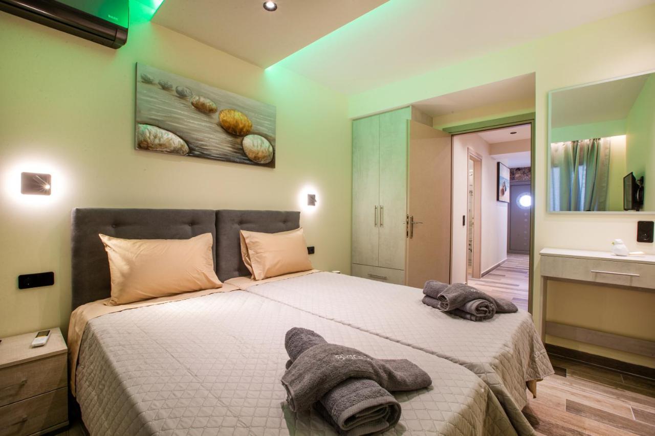 Black Rocks Family, Luxury Seafront Beach Maisonette Άγιος Γόρδιος Εξωτερικό φωτογραφία